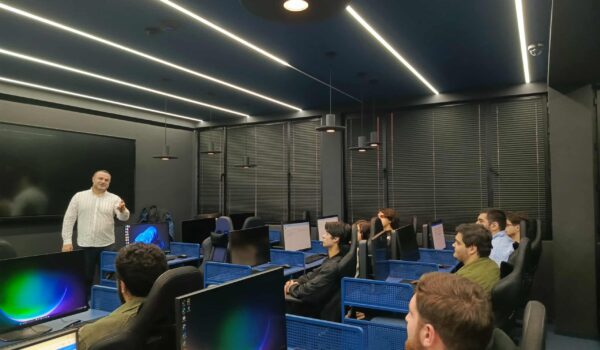 f67f9207-91f2-4b41-9a6b-d1ae962f1f27