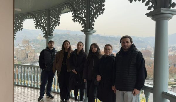 de89ddbb-49f8-4f9f-b0e2-38e96574075e