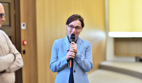 ANN_8698